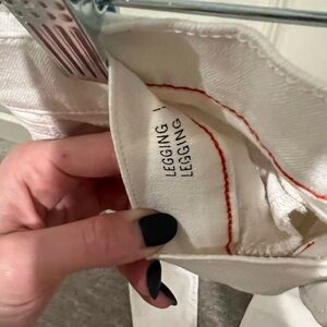 TOMMY HILFIGER JEANS